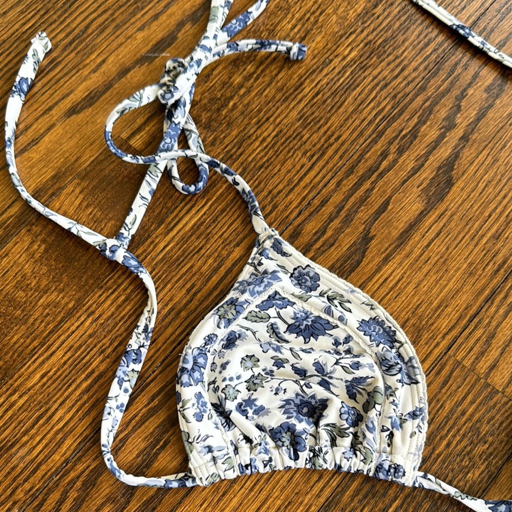 Abercrombie & Fitch Blue Floral Bikini - Picture 7 of 9